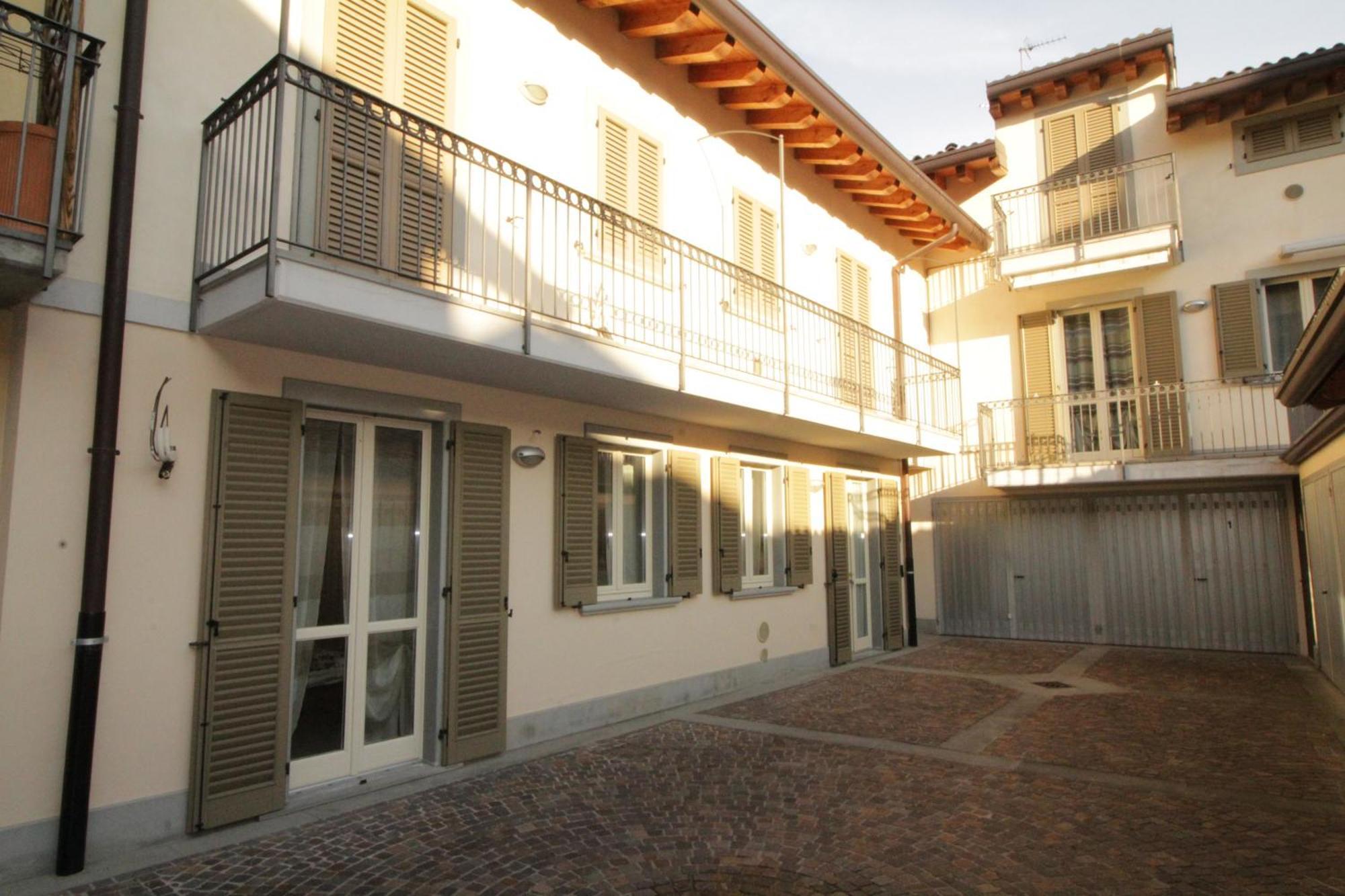 Appartamenti "Residence Mgm" Ponte San Pietro  Exteriör bild